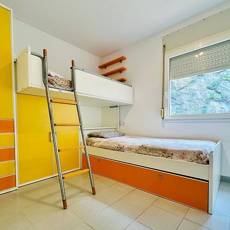 Roc Mar 3 3D - Apartamento Cerca Del Centro Y De La Playa - Terraza Con Vistas Al Mar Y Al Puerto روساس المظهر الخارجي الصورة