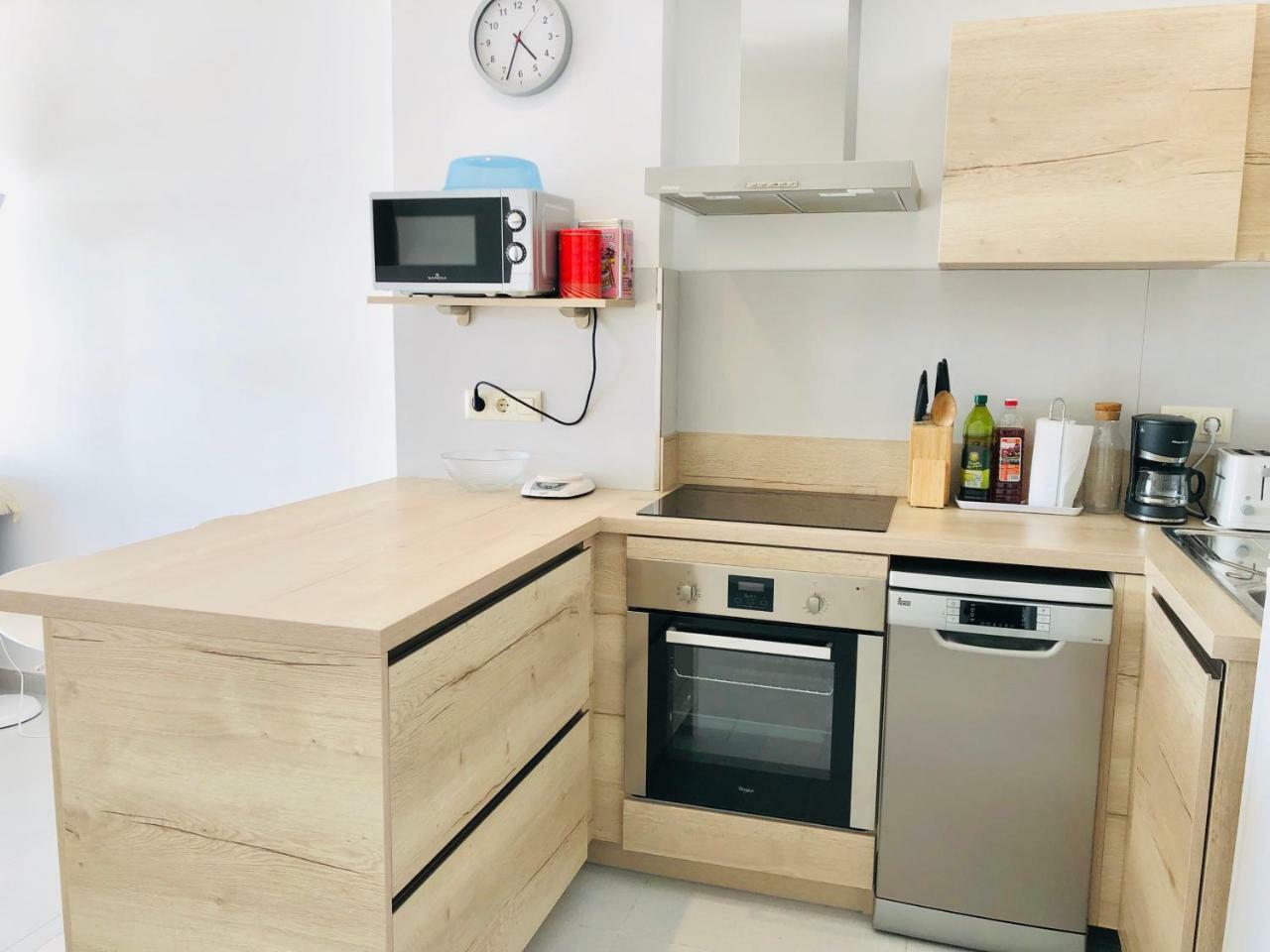 Roc Mar 3 3D - Apartamento Cerca Del Centro Y De La Playa - Terraza Con Vistas Al Mar Y Al Puerto روساس المظهر الخارجي الصورة