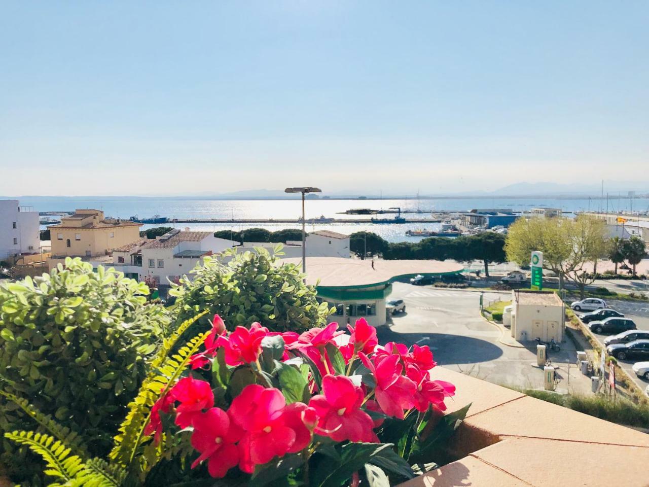 Roc Mar 3 3D - Apartamento Cerca Del Centro Y De La Playa - Terraza Con Vistas Al Mar Y Al Puerto روساس المظهر الخارجي الصورة